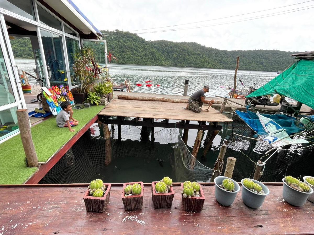 Dutchman Homestay Ko Kut 外观 照片