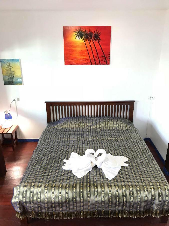 Dutchman Homestay Ko Kut 外观 照片